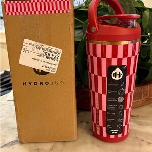 HydroJug  Multishaker ~ Be Mine